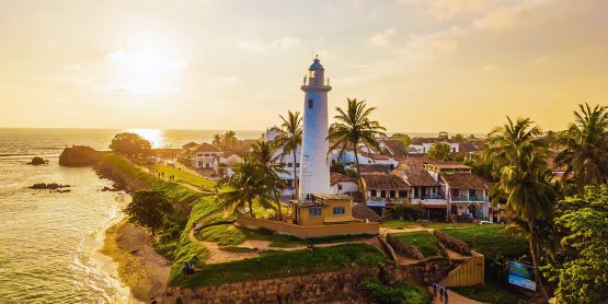 galle-dutch-fort-Sri-Lanka
